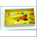 Crescent No.2703 Farm Set